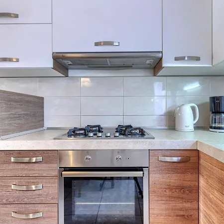 Semesterbostad Holiday Home Eufemia-1 By Interhome Pula