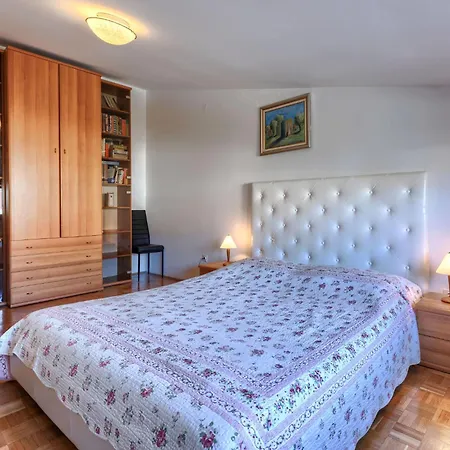 Eufemia-1 By Interhome Prázdninový dům Pula