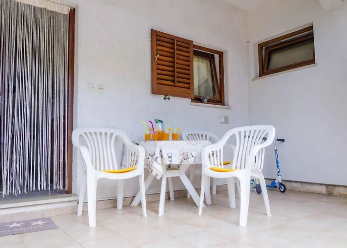 Eufemia-1 By Interhome 펜션 *