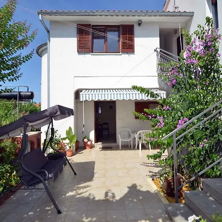 Eufemia-1 By Interhome Casa vacanze