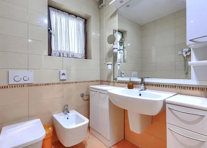 Holiday Home Eufemia-1 By Interhome Vikendica Pula