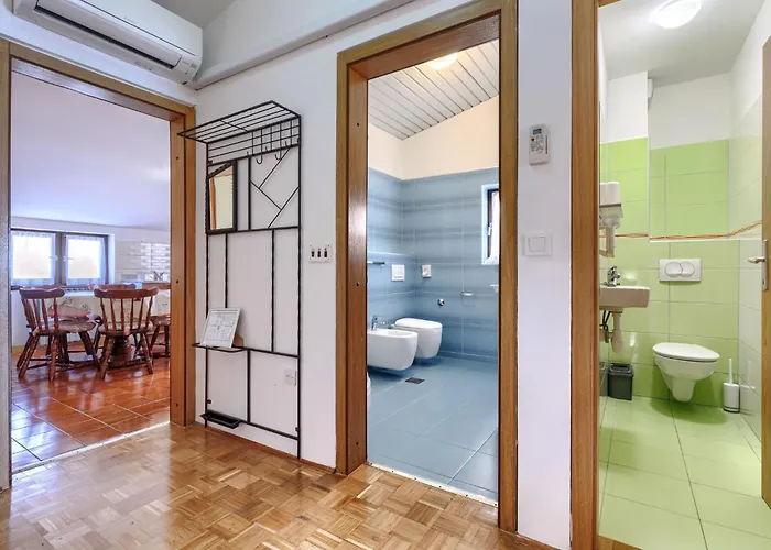 Holiday Home Eufemia-1 By Interhome Vikendica