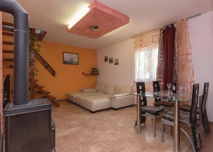 Holiday Home Eufemia-1 By Interhome Vikendica Pula