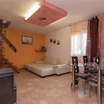 Eufemia-1 By Interhome Сasa de vacaciones Pula