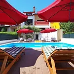 Eufemia-1 By Interhome Сasa de vacaciones Pula
