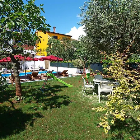 Eufemia-1 By Interhome * Пула