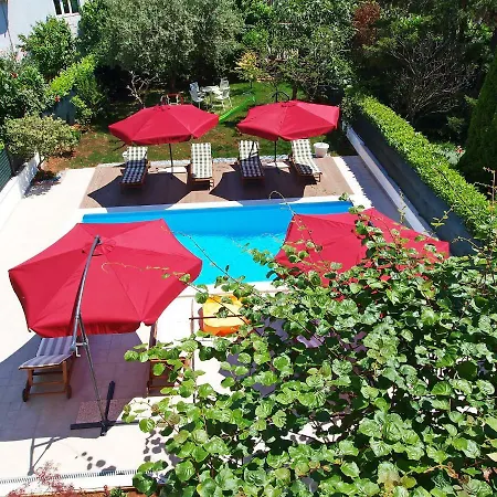 Сasa de vacaciones Eufemia-1 By Interhome
